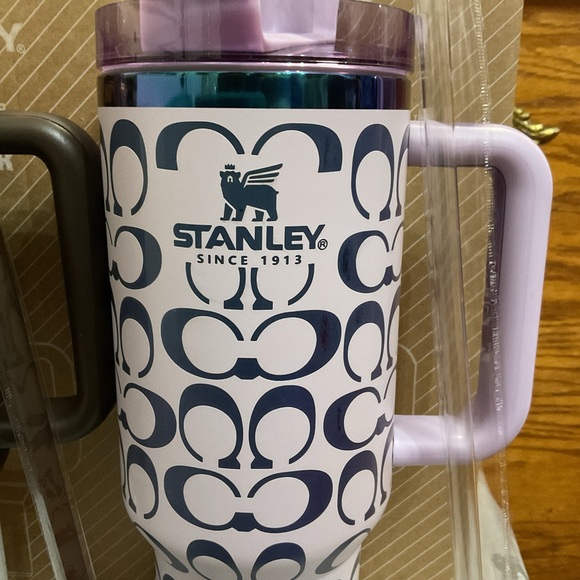 Stanley Brown and Purple Patterned Quencher Tumblers combo - Picture 3 of 3